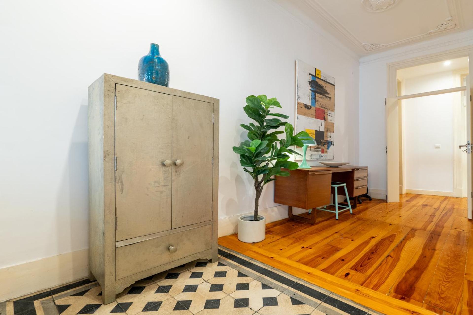 Beautiful Apartment In Bairro Alto - Quite Lisbon Bagian luar foto