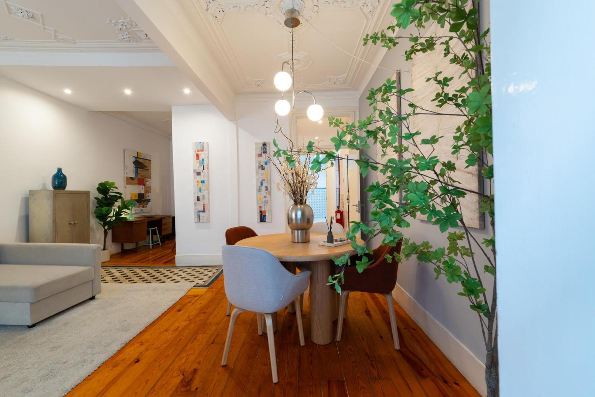 Beautiful Apartment In Bairro Alto - Quite Lisbon Bagian luar foto