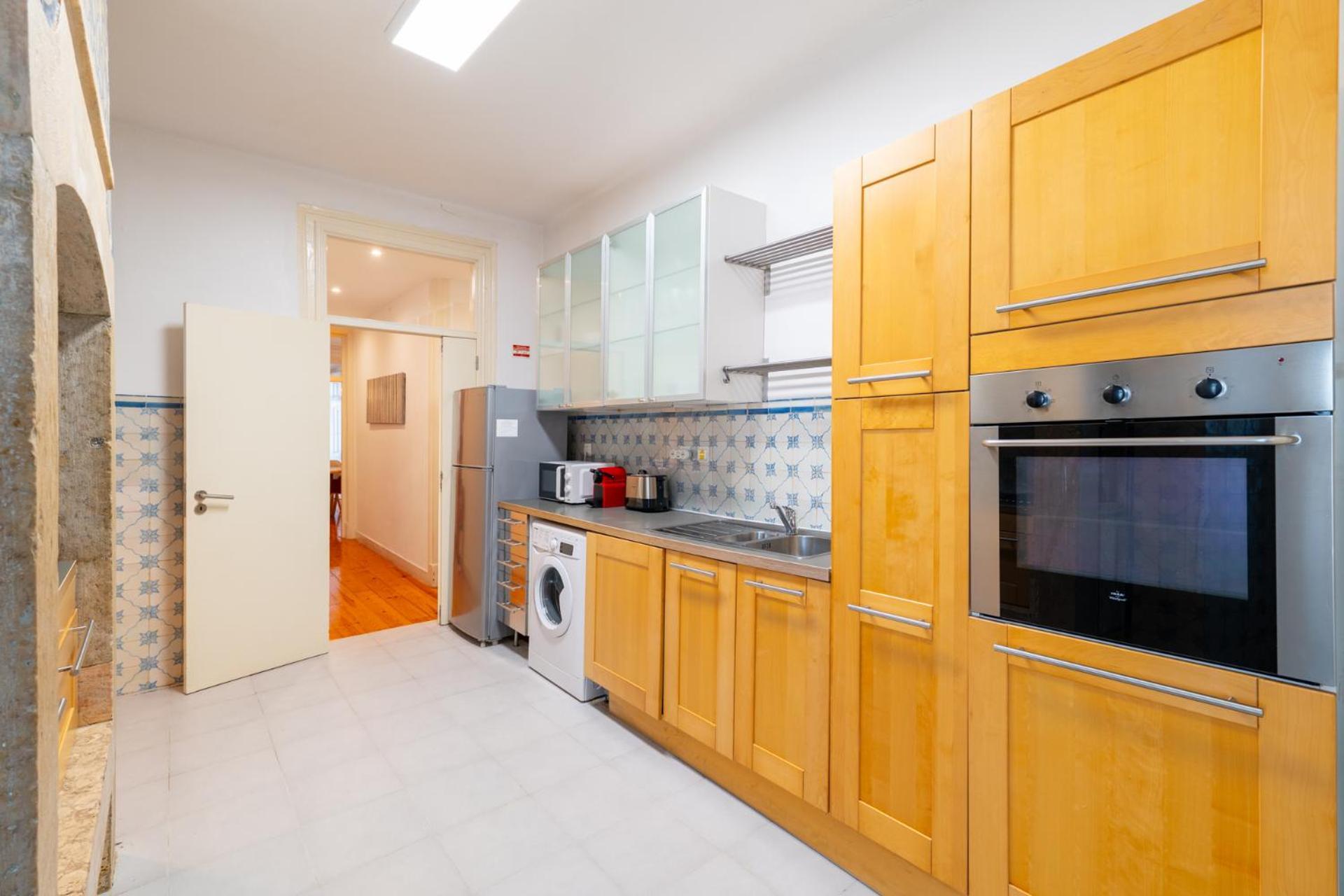 Beautiful Apartment In Bairro Alto - Quite Lisbon Bagian luar foto
