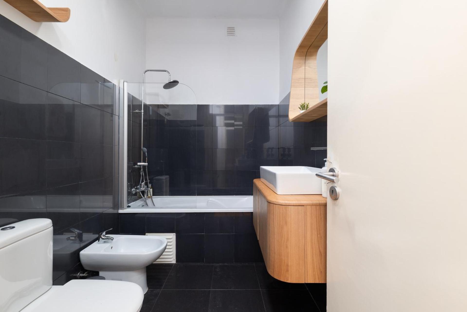 Beautiful Apartment In Bairro Alto - Quite Lisbon Bagian luar foto