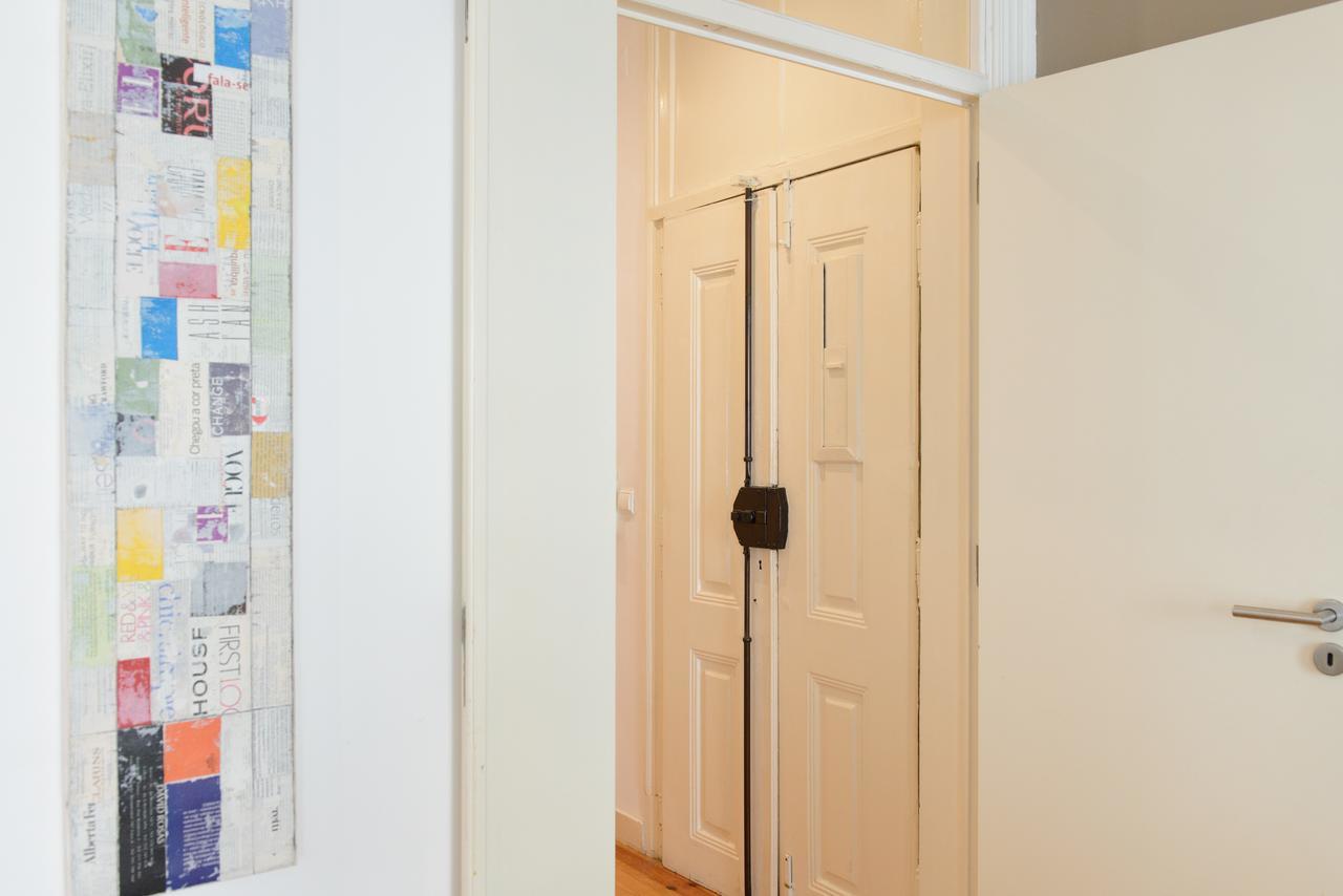 Beautiful Apartment In Bairro Alto - Quite Lisbon Bagian luar foto